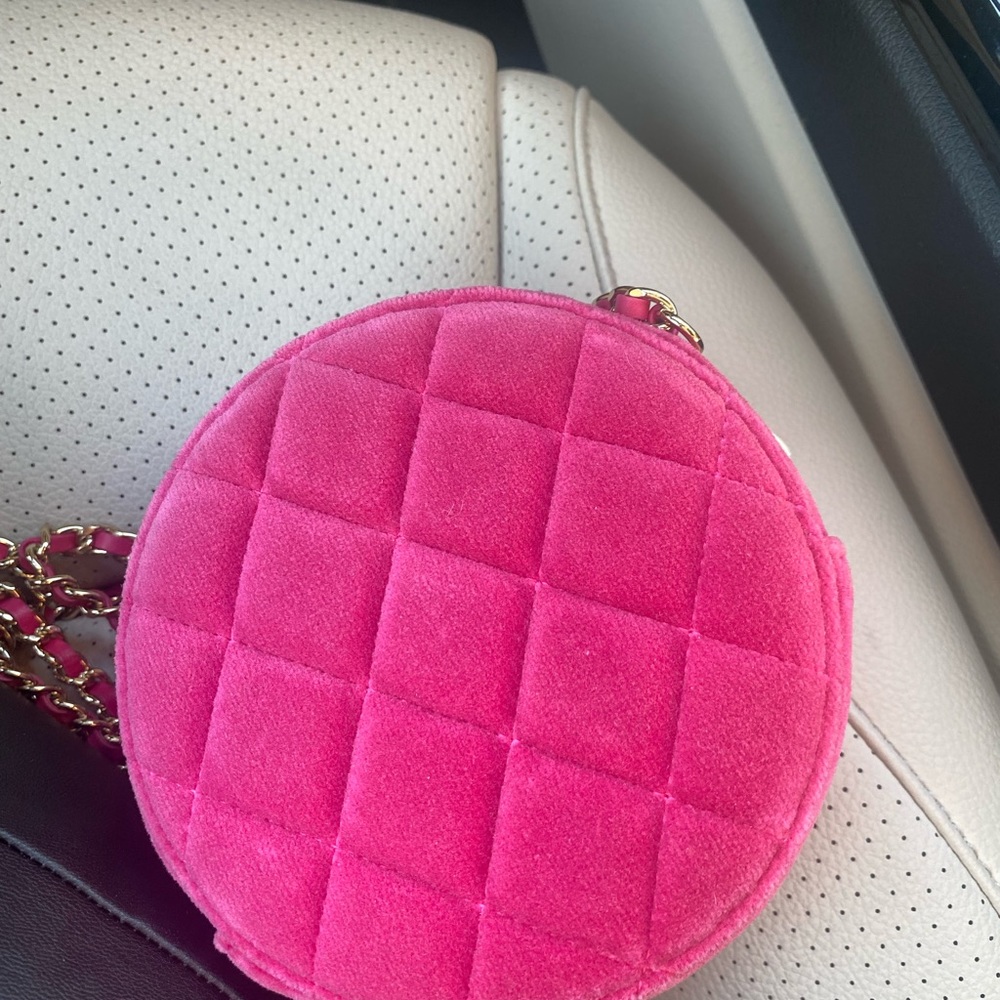 New Chanel pearl crush velvet bag - Picture 6 of 12